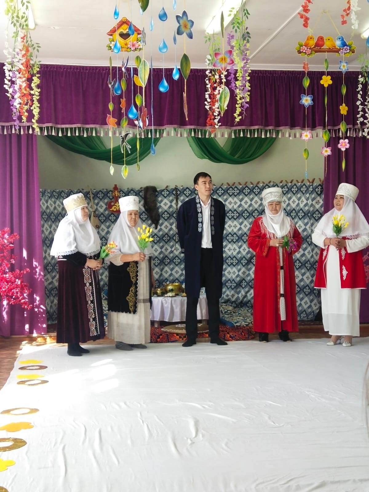 "Ұлыстың ұлы күні- Әз Наурыз"
